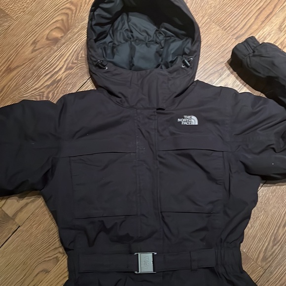 North Face Down Jacket - Picture 7 of 8